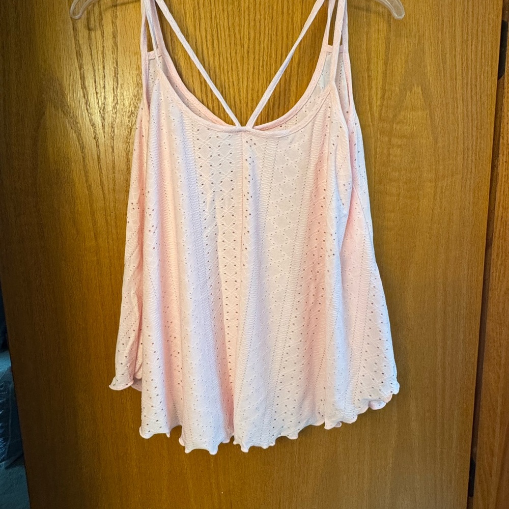 SHEIN Light Pink Eyelet Camisole Top - Picture 6 of 6